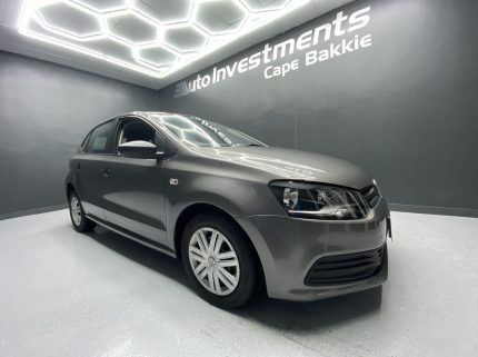 VOLKSWAGEN POLO VIVO