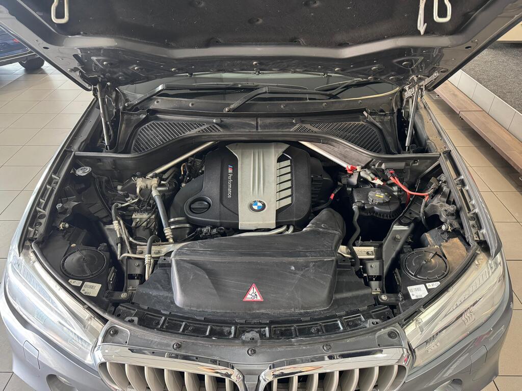 2016 BMW X5 M50d (F15)