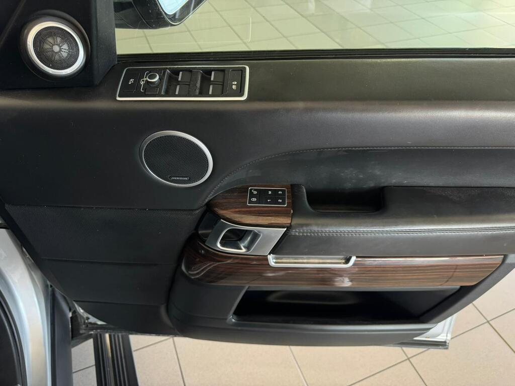 2017 LAND ROVER RANGE ROVER 4.4 SD V8 VOGUE SE