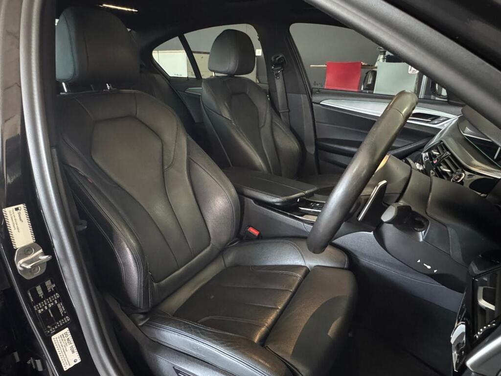 2018 BMW 520d M SPORT A/T (G30)