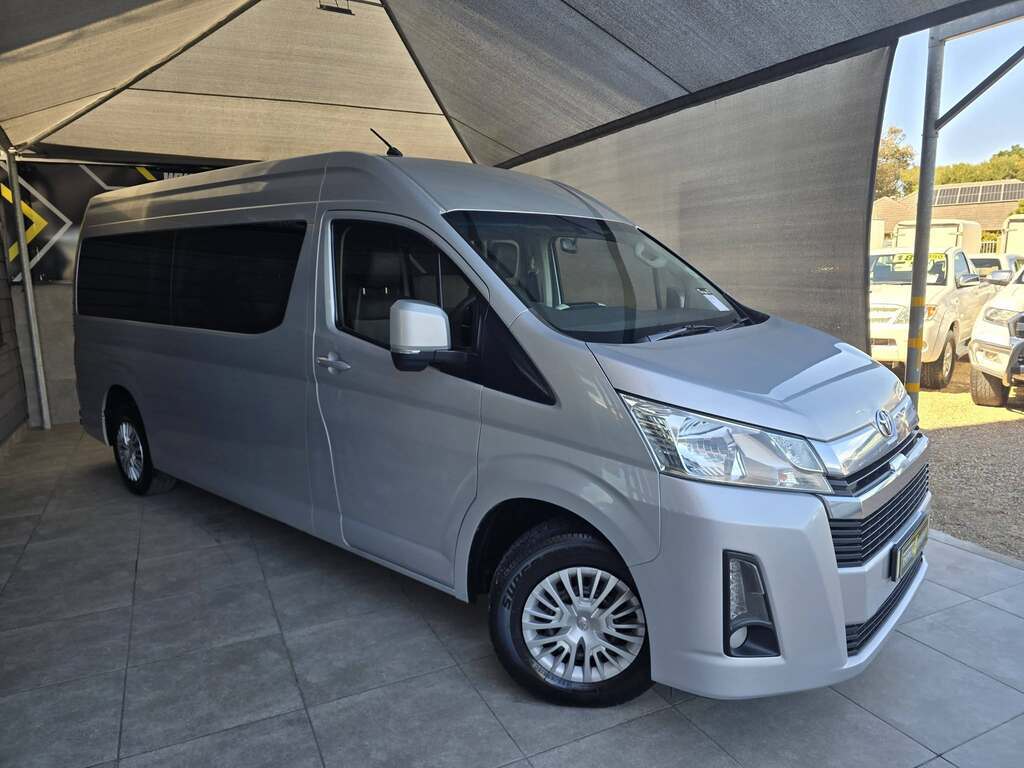 2021 TOYOTA QUANTUM 2.8 GL SLWB 14 SEAT