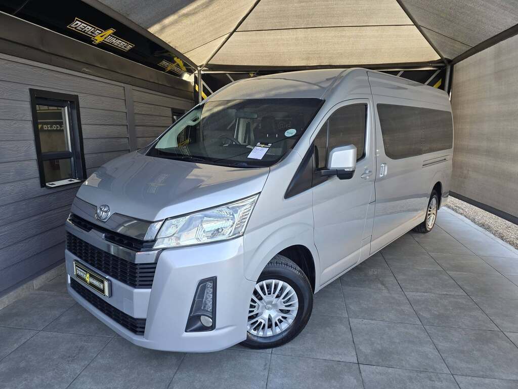 2021 TOYOTA QUANTUM 2.8 GL SLWB 14 SEAT