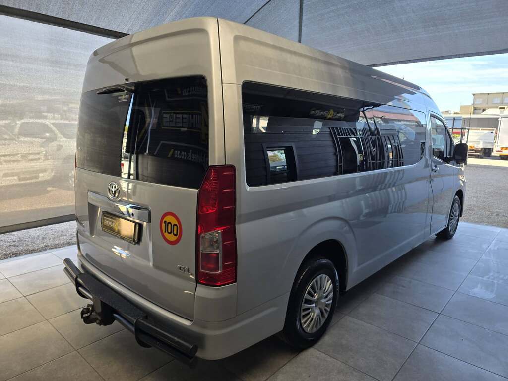 2021 TOYOTA QUANTUM 2.8 GL SLWB 14 SEAT