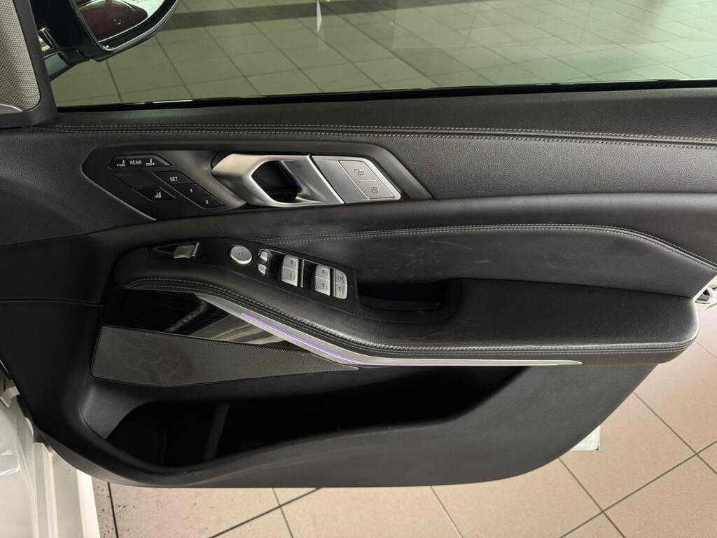 2019 BMW X7 M50d (G07)