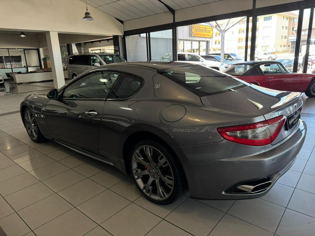 2009 MASERATI GRANTURISMO S