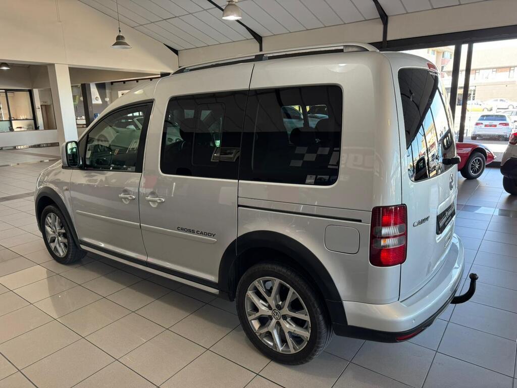 2015 VOLKSWAGEN CADDY CROSS 2.0 TDi (81KW)