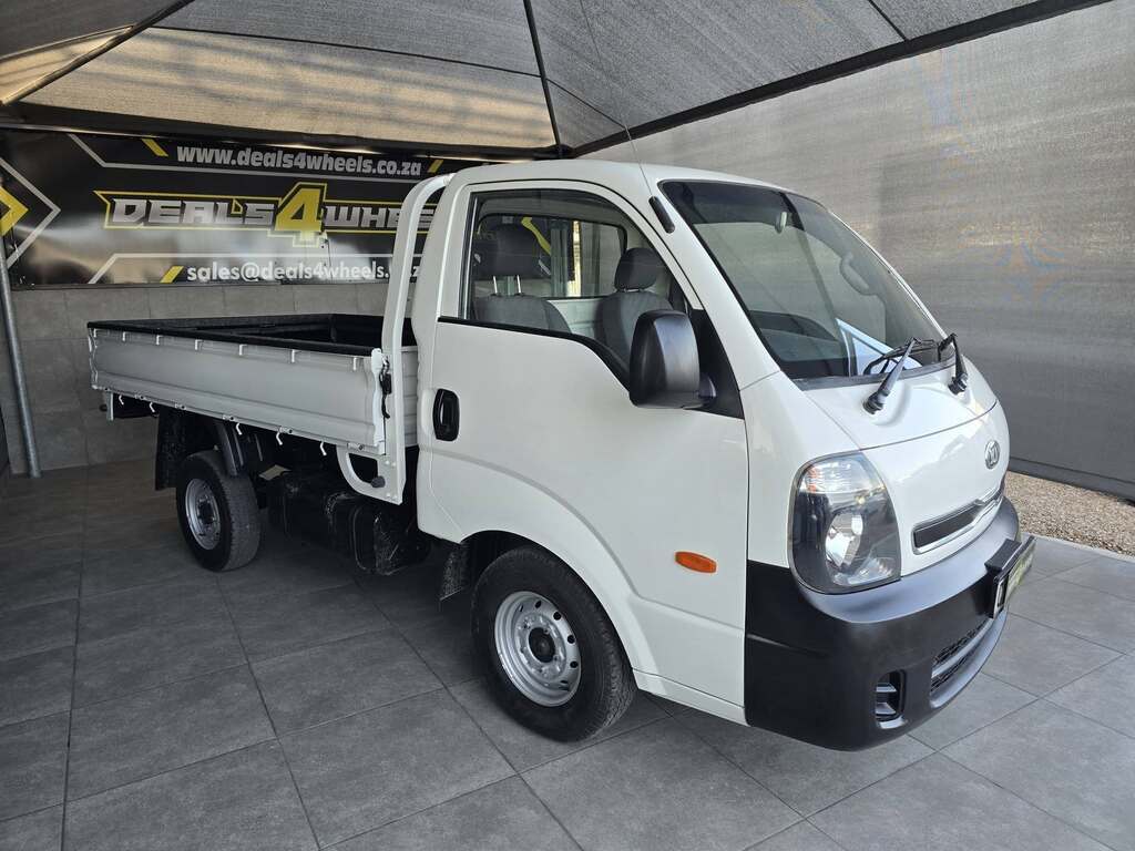 2016 KIA K 2700 WORKHORSE TIP C/C