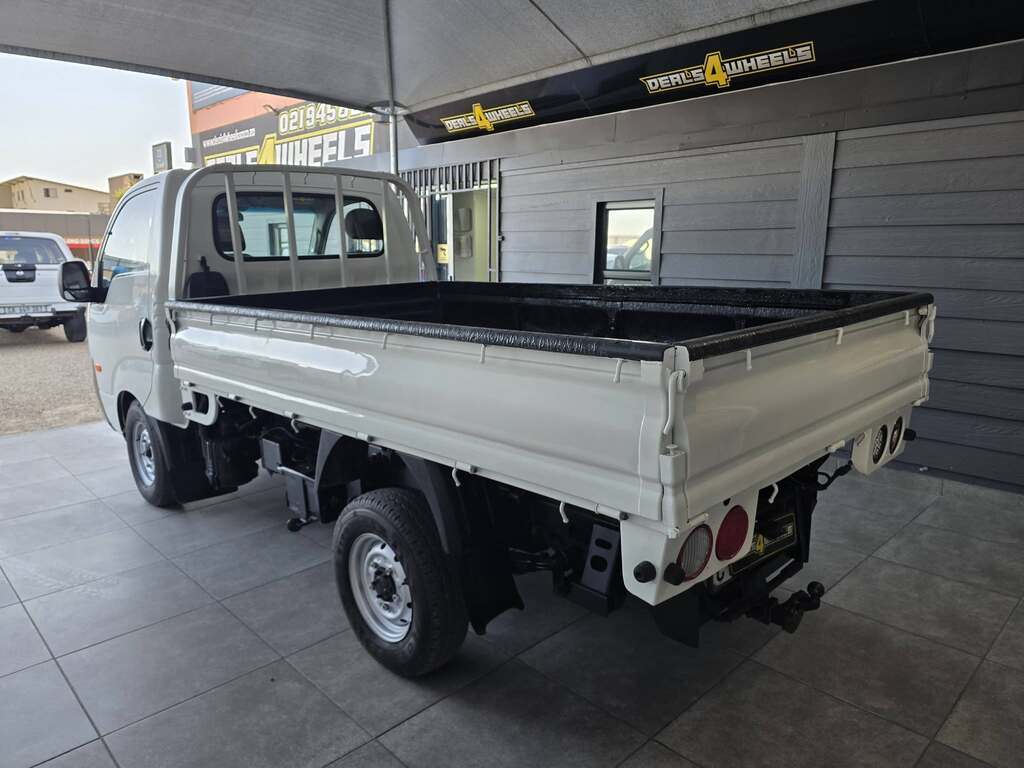 2016 KIA K 2700 WORKHORSE TIP C/C