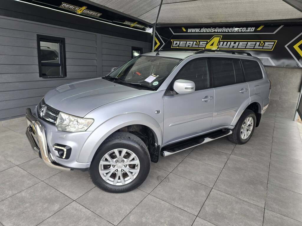 2016 MITSUBISHI PAJERO SPORT 2.5D A/T
