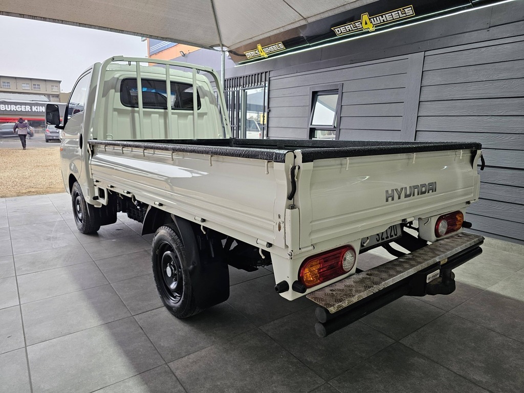 2018 HYUNDAI H100 2.6D A/C F/C C/C