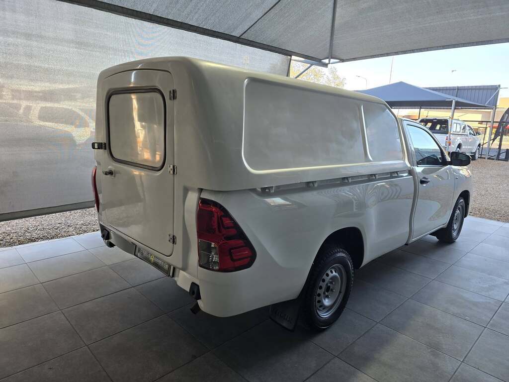 2017 TOYOTA HILUX 2.0 VVTi A/C P/U S/C