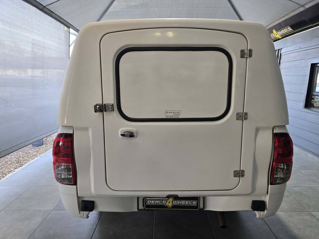 2017 TOYOTA HILUX 2.0 VVTi A/C P/U S/C