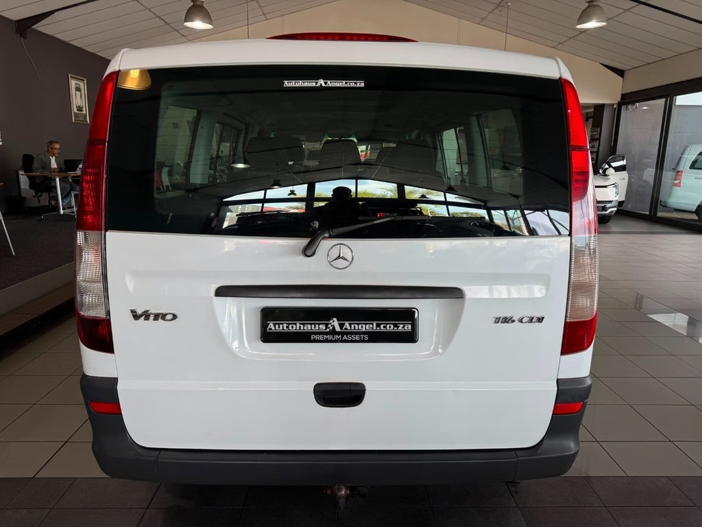 2011 MERCEDES-BENZ VITO 116 CDi CREWBUS