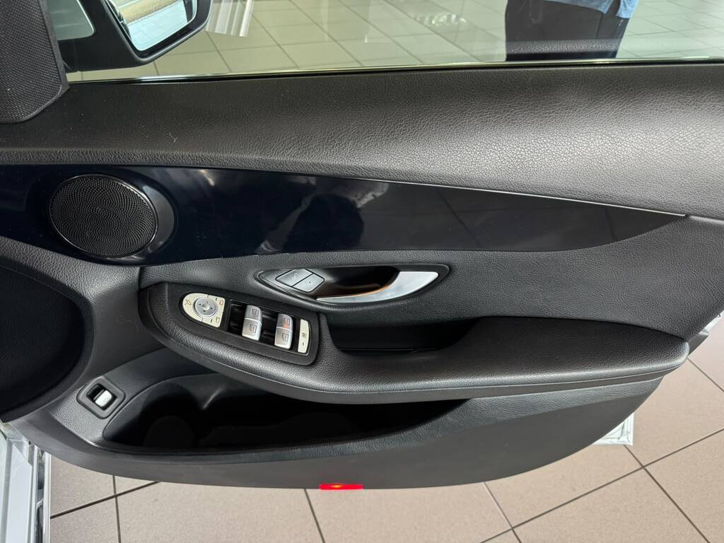 2020 MERCEDES-BENZ C180 A/T
