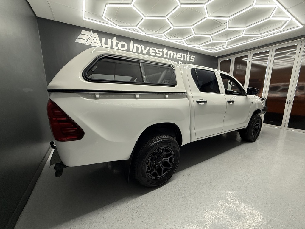 2021 TOYOTA HILUX 2.4 GD-6 SR 4X4 P/U D/C
