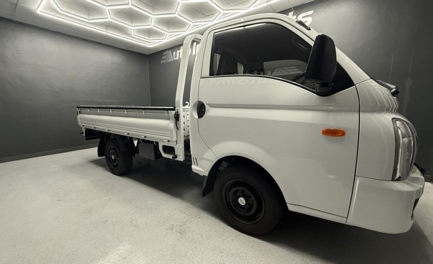 HYUNDAI H100 / BAKKIE
