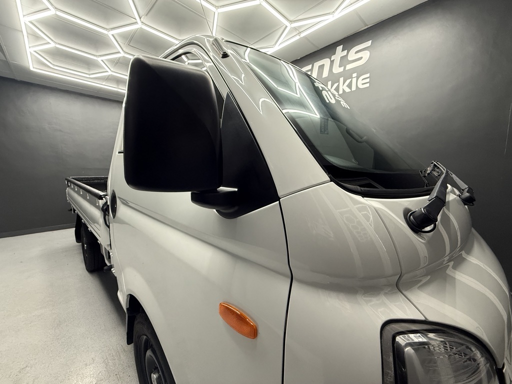 2020 HYUNDAI H100 2.6D A/C F/C D/S