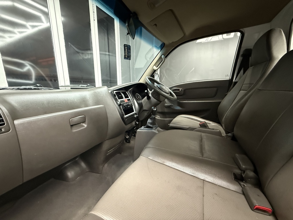 2020 HYUNDAI H100 2.6D A/C F/C D/S