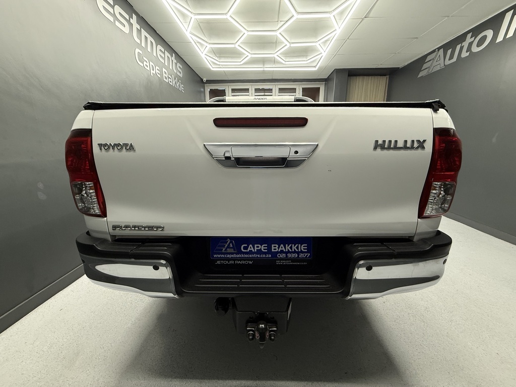 2023 TOYOTA HILUX 2.4 GD-6 RB RAIDER A/T P/U E/CAB