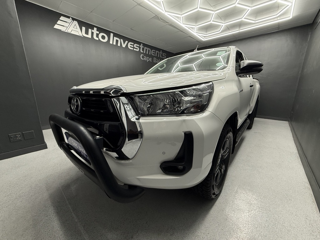 2023 TOYOTA HILUX 2.4 GD-6 RB RAIDER A/T P/U E/CAB