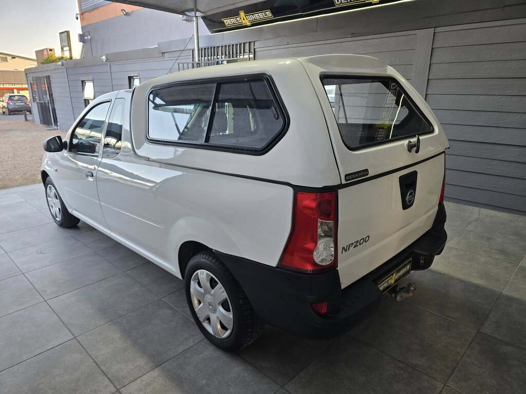 2021 NISSAN NP200 1.6  A/C SAFETY PACK P/U S/C