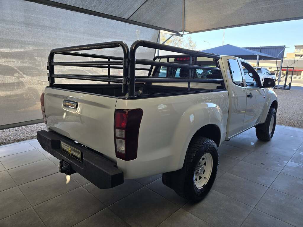 2018 ISUZU KB 250D-TEQ HO HI RIDER P/U E/CAB