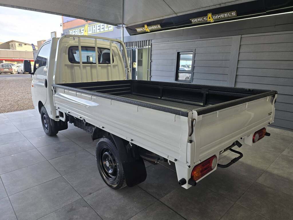 2019 HYUNDAI H100 2.6D F/C D/S