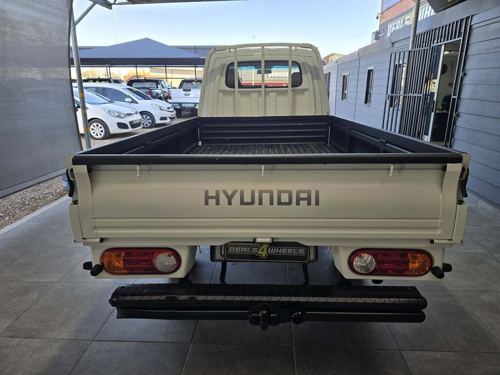 2020 HYUNDAI H100 2.6D F/C C/C