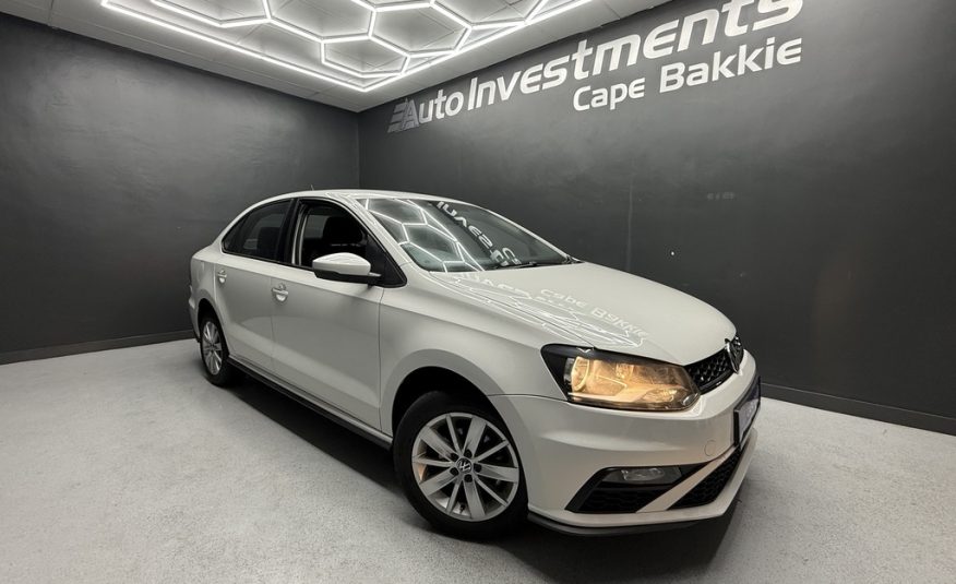 VOLKSWAGEN POLO CLASSIC