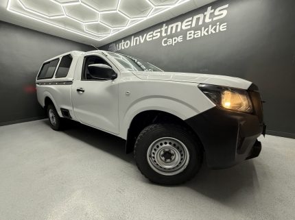 NISSAN NAVARA